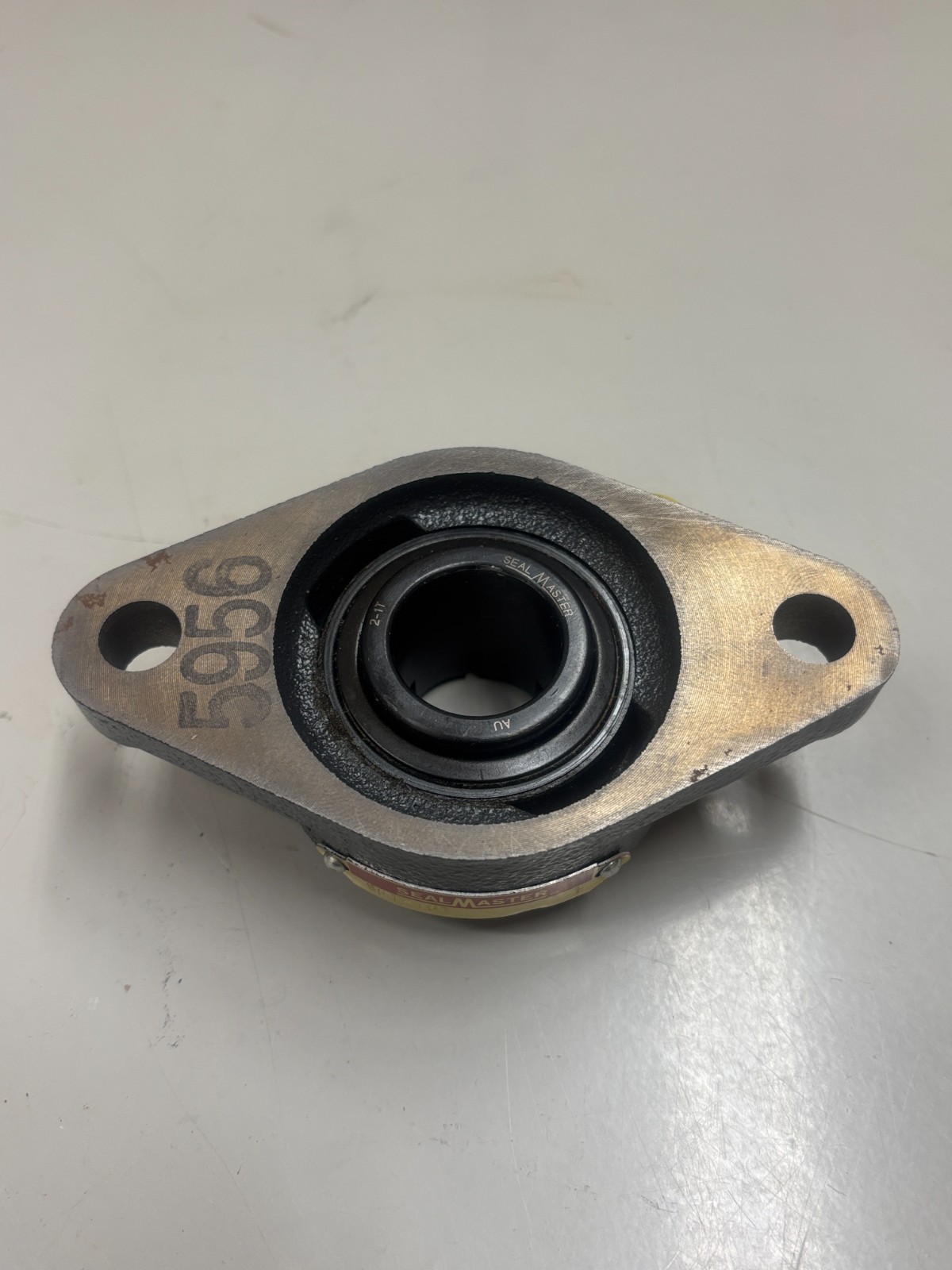 SEALMASTER SFT-16T GOLD LINE 2 BOLT FLANGE BEARING 1″ BORE CONCENTRIC COLLAR
