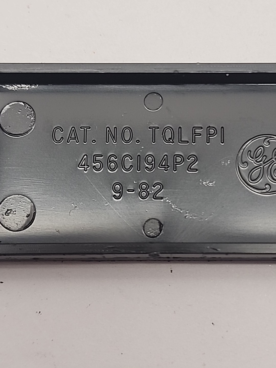 GENERAL ELECTRIC / GE *LOT OF – 6* – TQLFP1 – FRONT PLATE FILLER – 6 PIECES