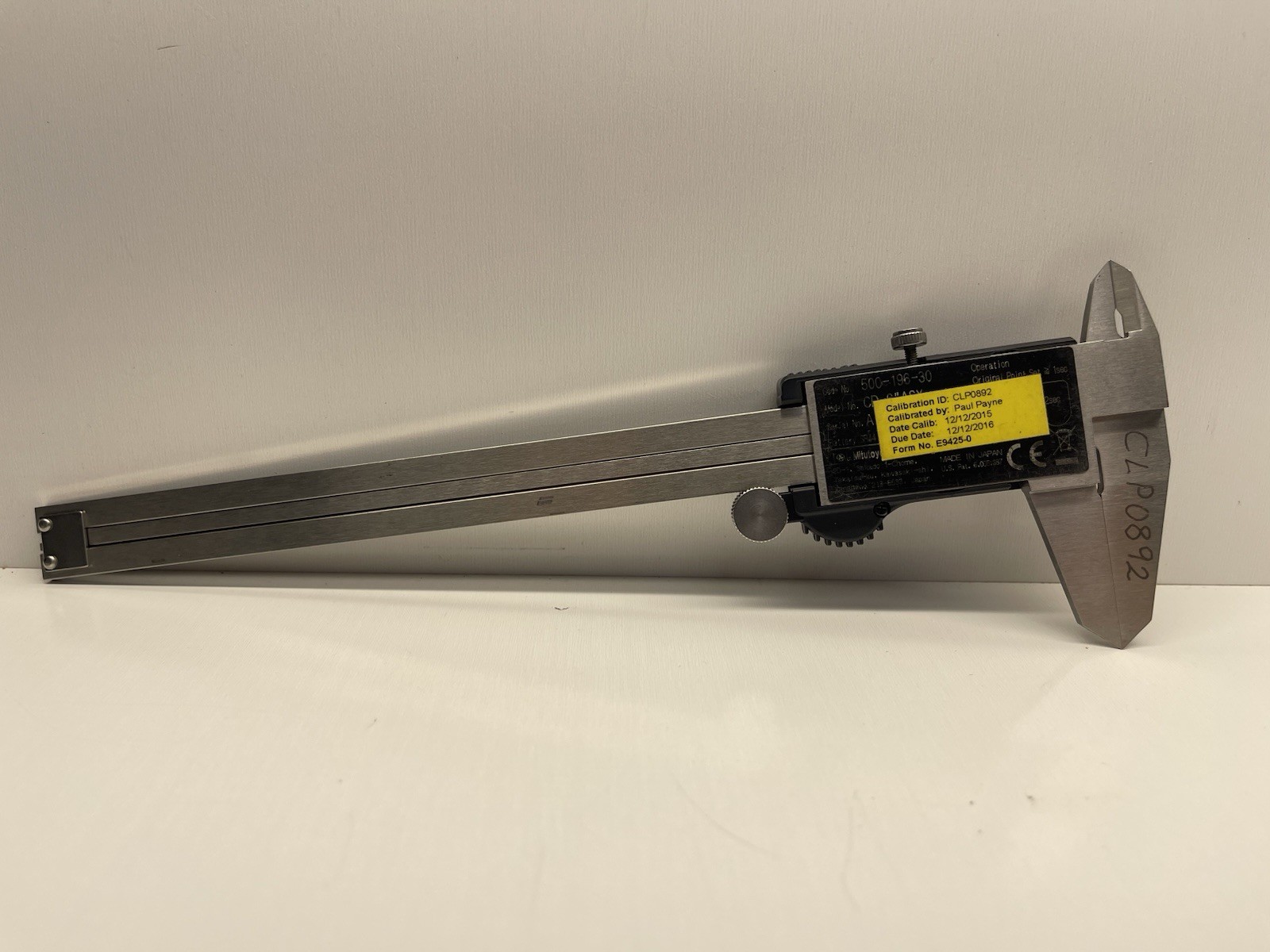 Mitutoyo 6in/150mm Digital Caliper 500-196-30 Model No. CD-6″ CS, Made in Japan