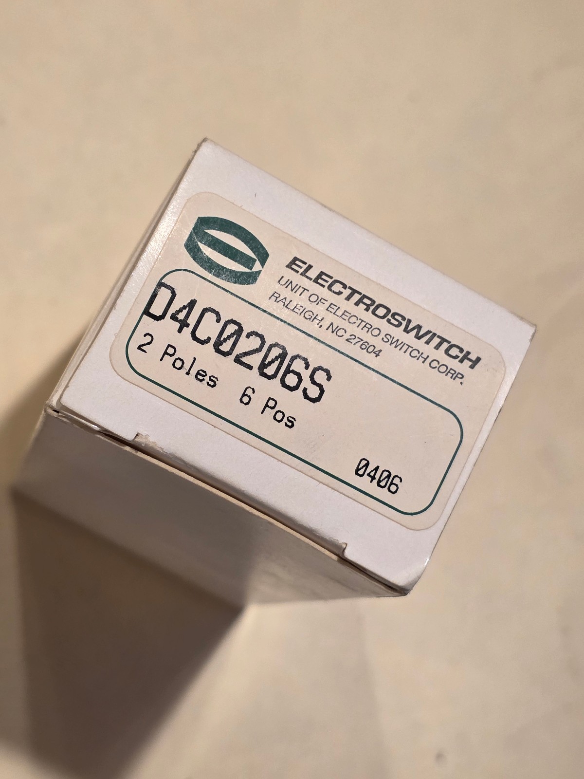 Electroswitch D4C0206S, DP6T, 500mA 115VAC, 1.5A 28VDC (NOS)