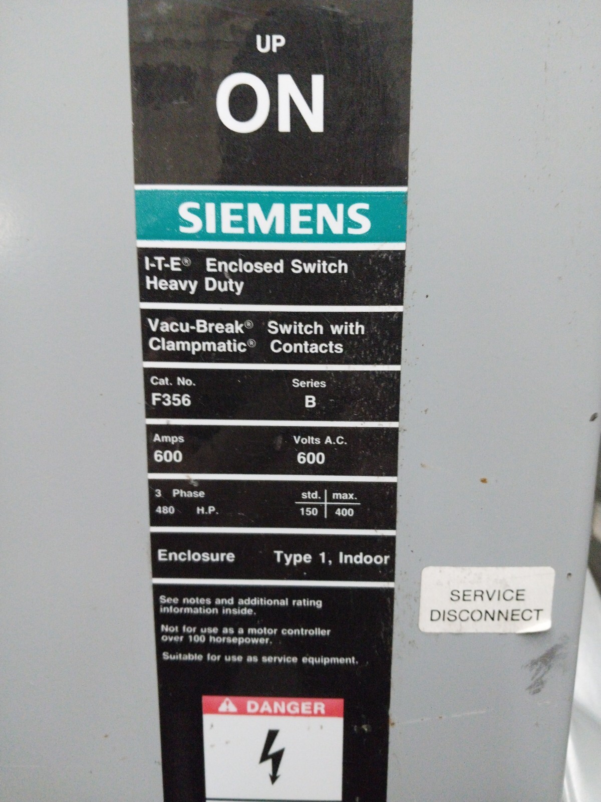 Siemens 600 Amp Fusible Safety Disconnect Switch 600 VAC 3 Pole F356