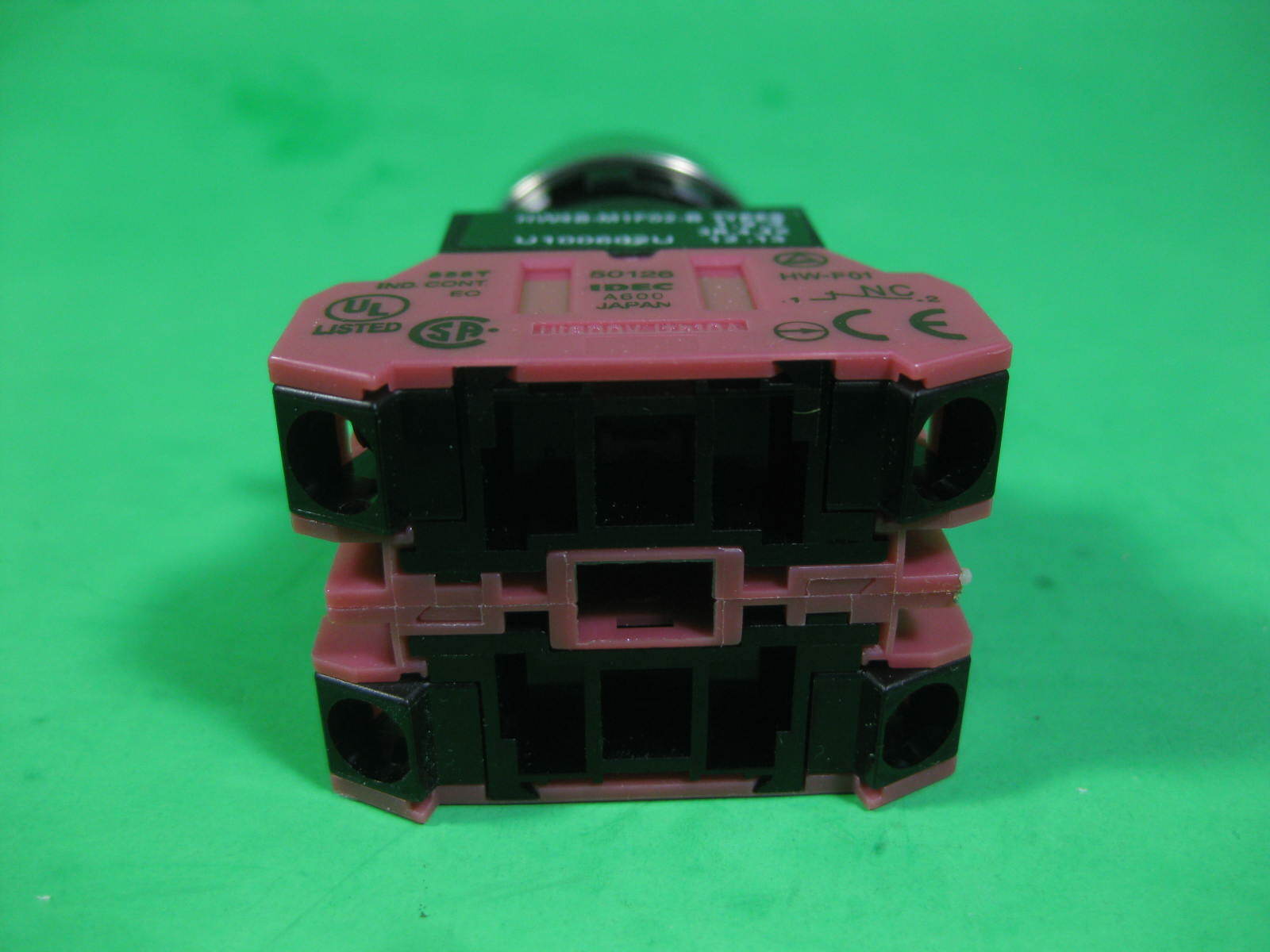 IDEC — HW4B-M1F02-B — New
