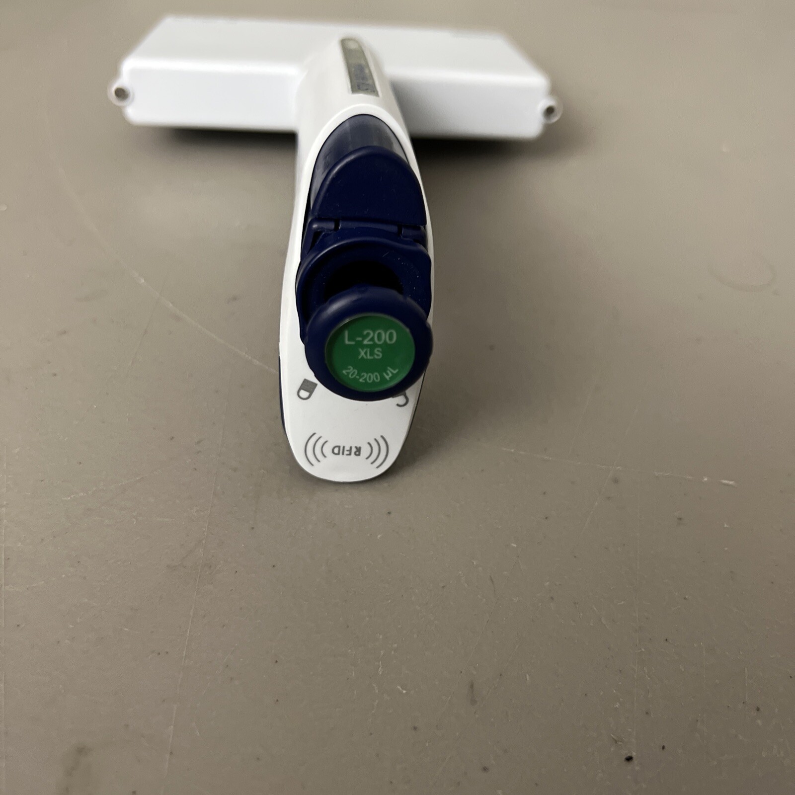 NICE Rainin Pipet-Lite XLS 12 Channel Multichannel L200 XLS LTS pipette
