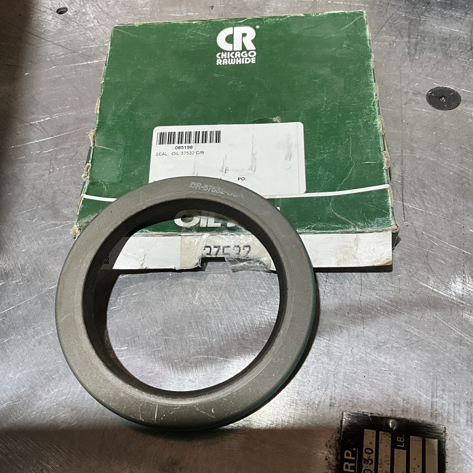 CR-37532 Oil seal NOS