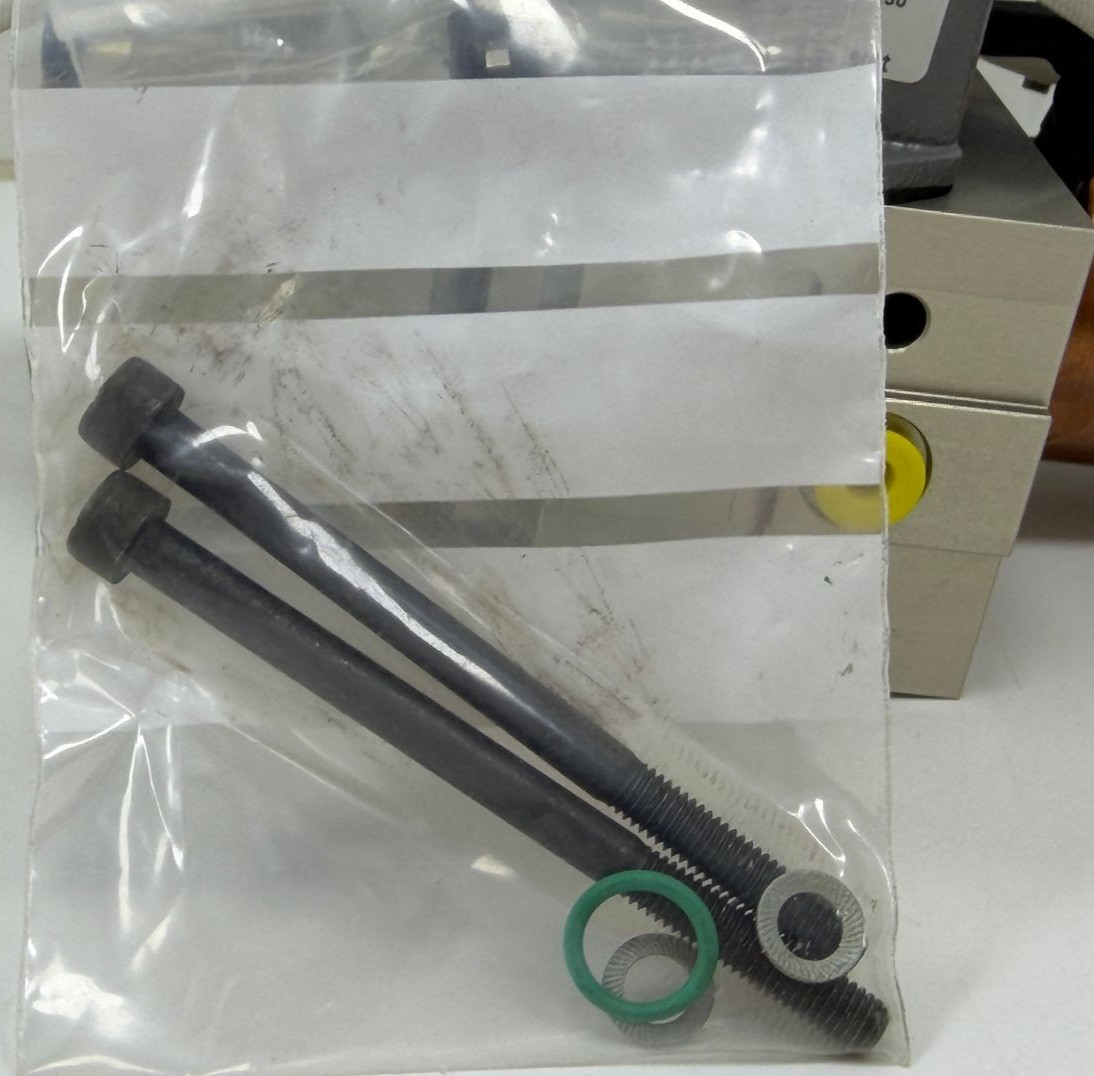 SCA SCHUCKER 87282.000019 GLUE GUN MOUNT AK403_100.00