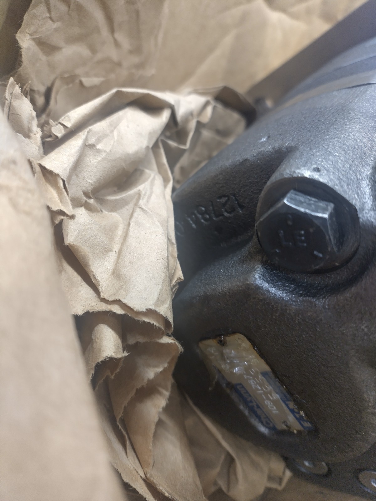 ORIGINAL Char-Lynn 109-1287-006 Hydraulic Motor =New Old Stock=