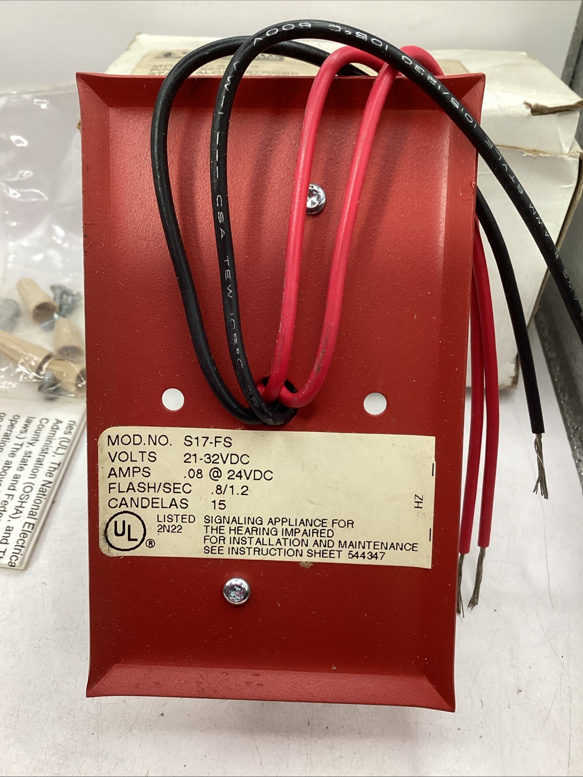 Cerberus Pyrotronics S17-FS 500-694484 Stand Alone Strobe 21/32VDC Red Plate
