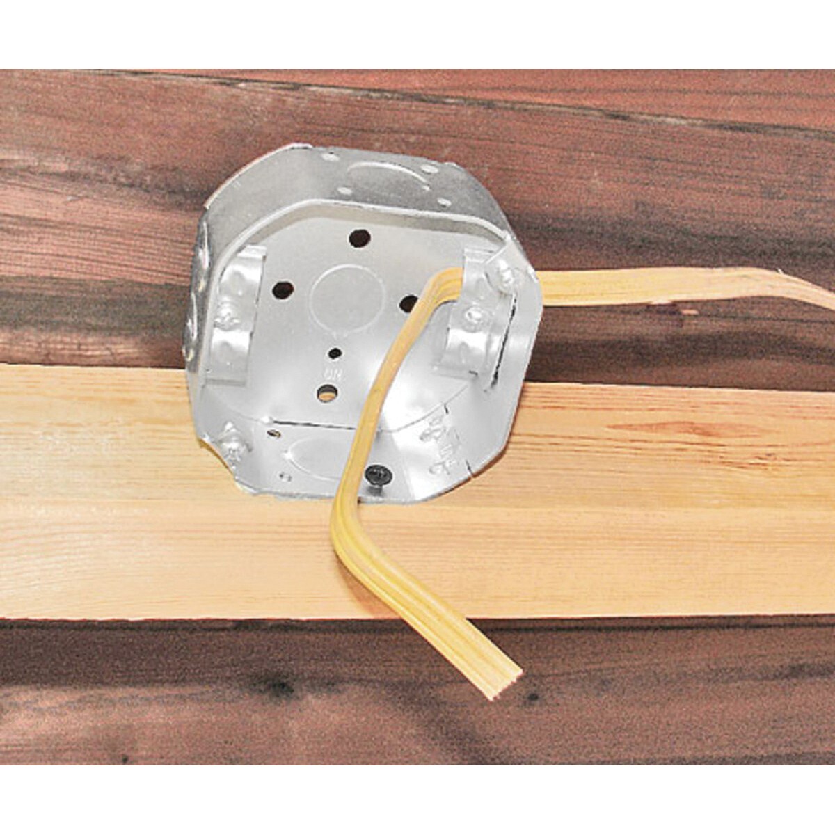 Southwire 54151-R 4″ Octagon Box Steel Electrical Junction Box
