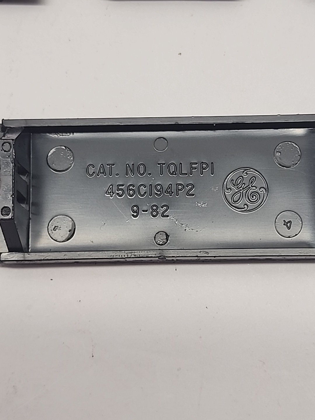 GENERAL ELECTRIC / GE *LOT OF – 6* – TQLFP1 – FRONT PLATE FILLER – 6 PIECES