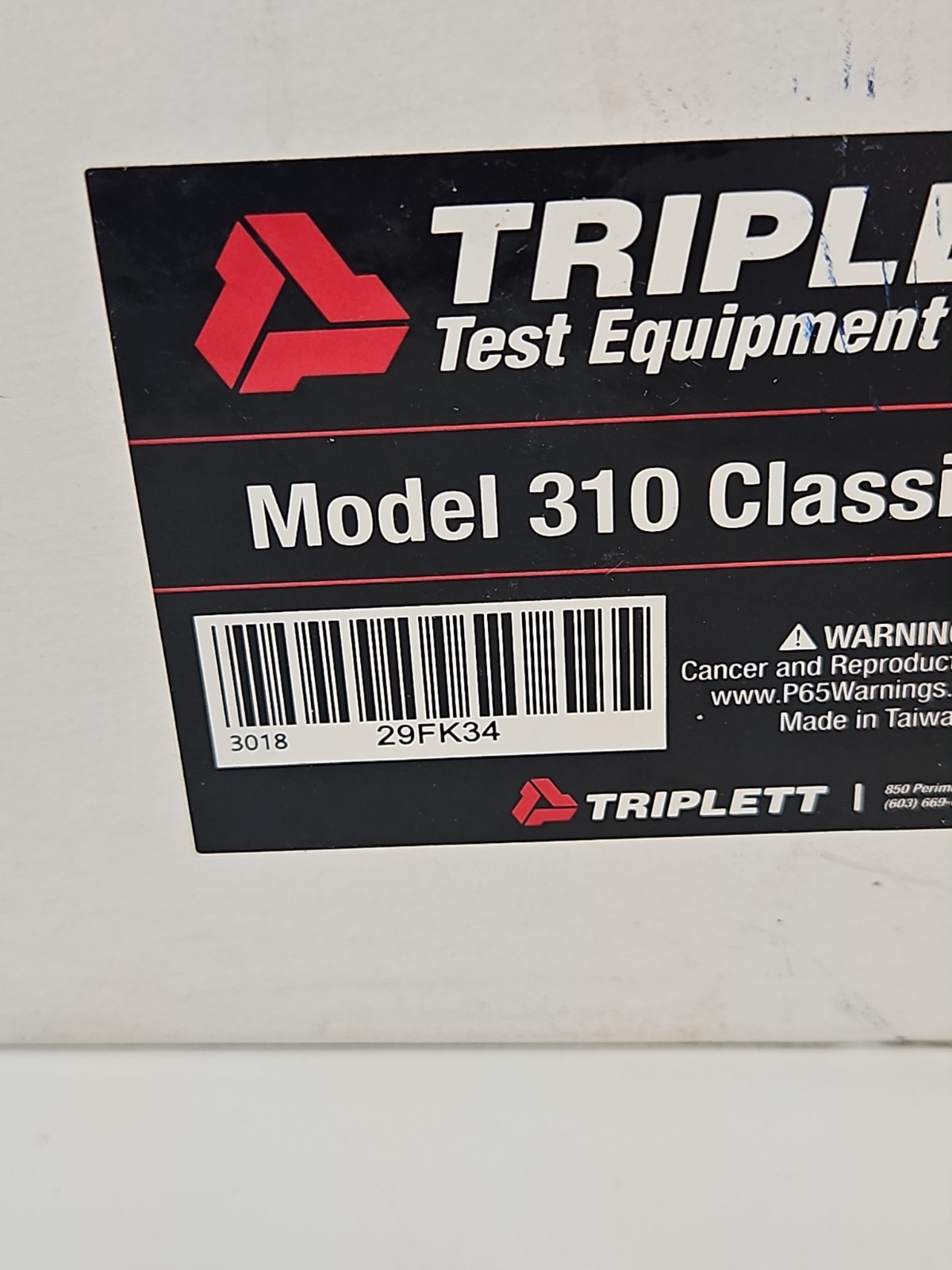 Triplett 3018 Model 310 Hand Sized Analog VOM Multimeter – AC/DC Voltage Type 9