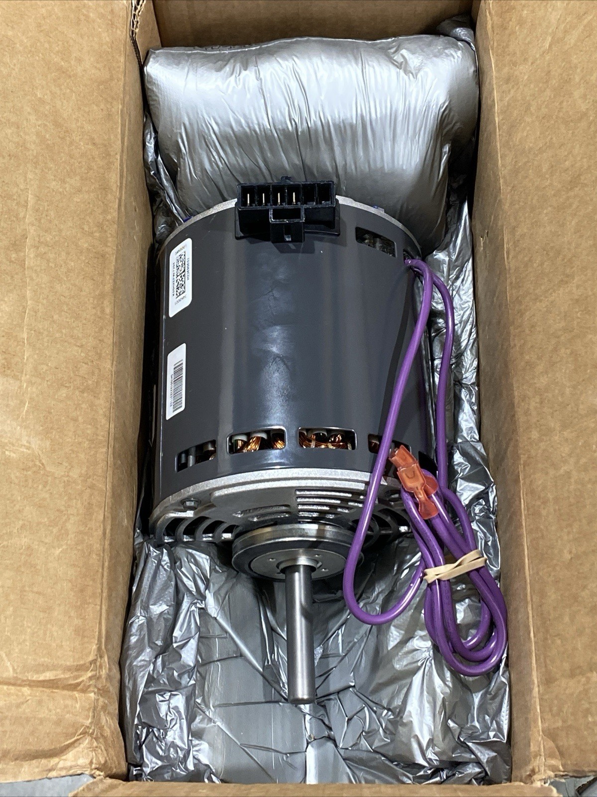 34K8001 Lennox US 1/2 HP BLower Motor, 208-230V, RPM: 825/3 SPD, HZ60 PH1 New