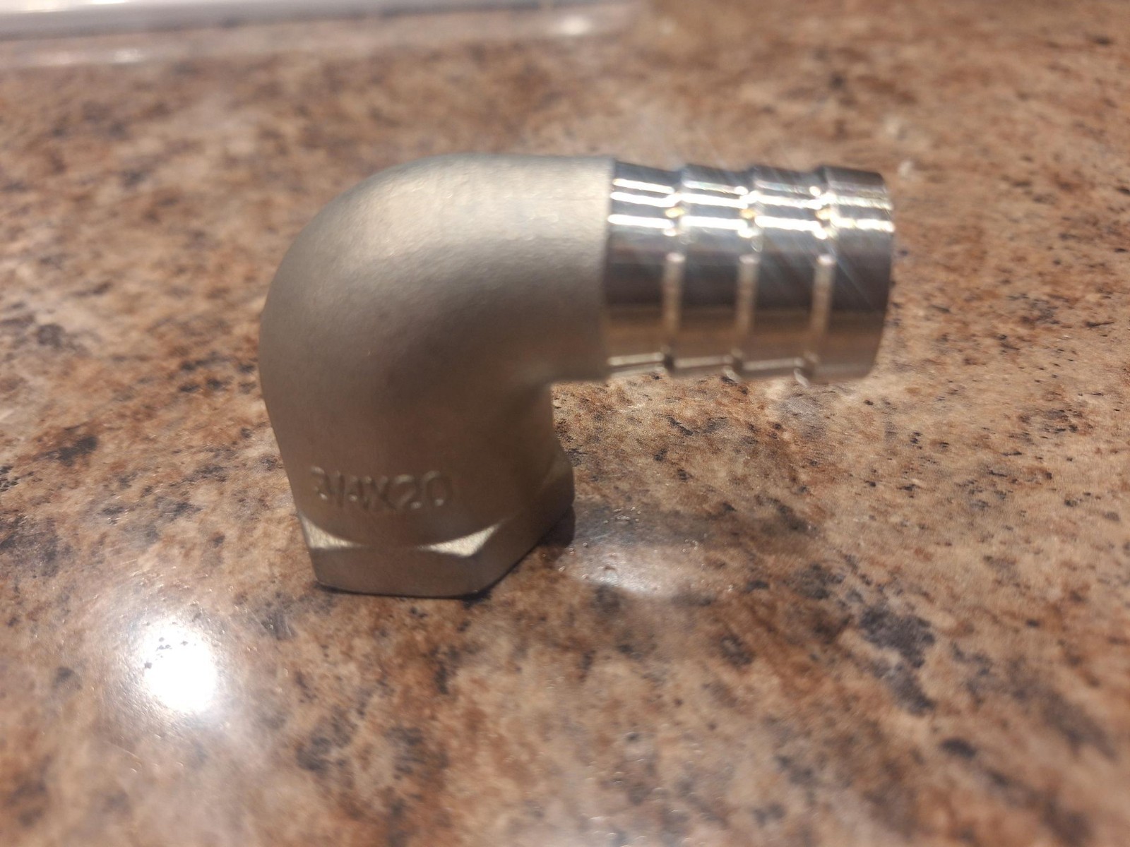 304 Stainless Steel Hose Barb Fitting Elbow 3/4″Hose x 3/4 NPT Female Pipe