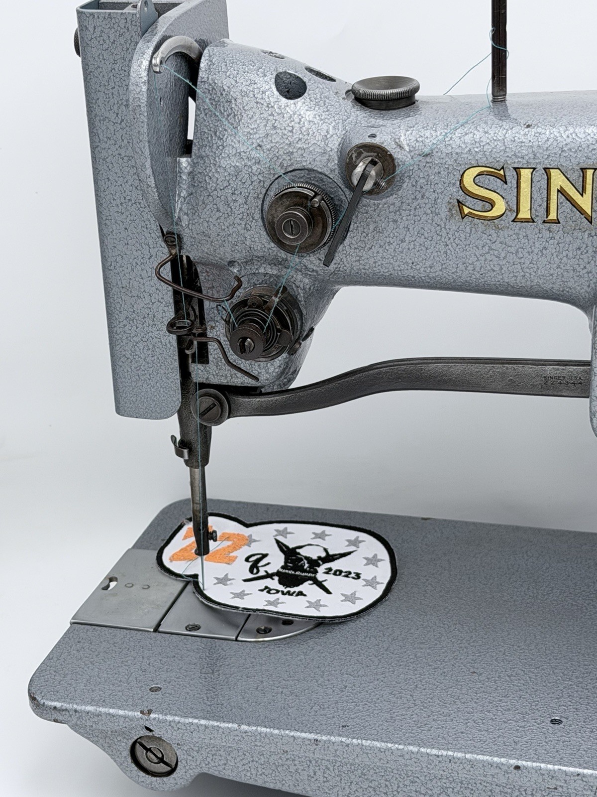 Vintage Singer 107w102 Irish Embroidery Machine Black | Motor + Table Stand