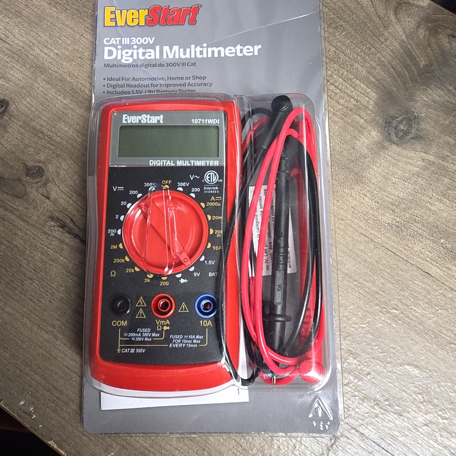 EverStart 10711WDI Handheld Digital Multimeter CAT III 300V 1999-Count Fuse