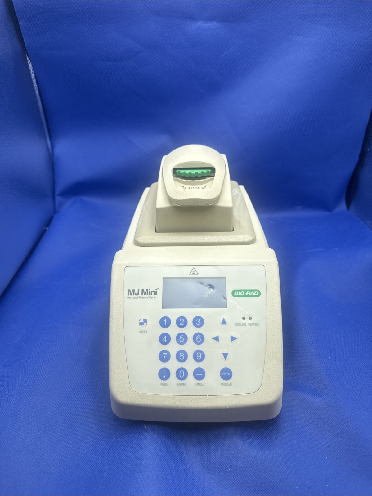 Bio-Rad MJ Mini PTC- 1148 Personal PCR Thermal Cycler Screen Has Dent