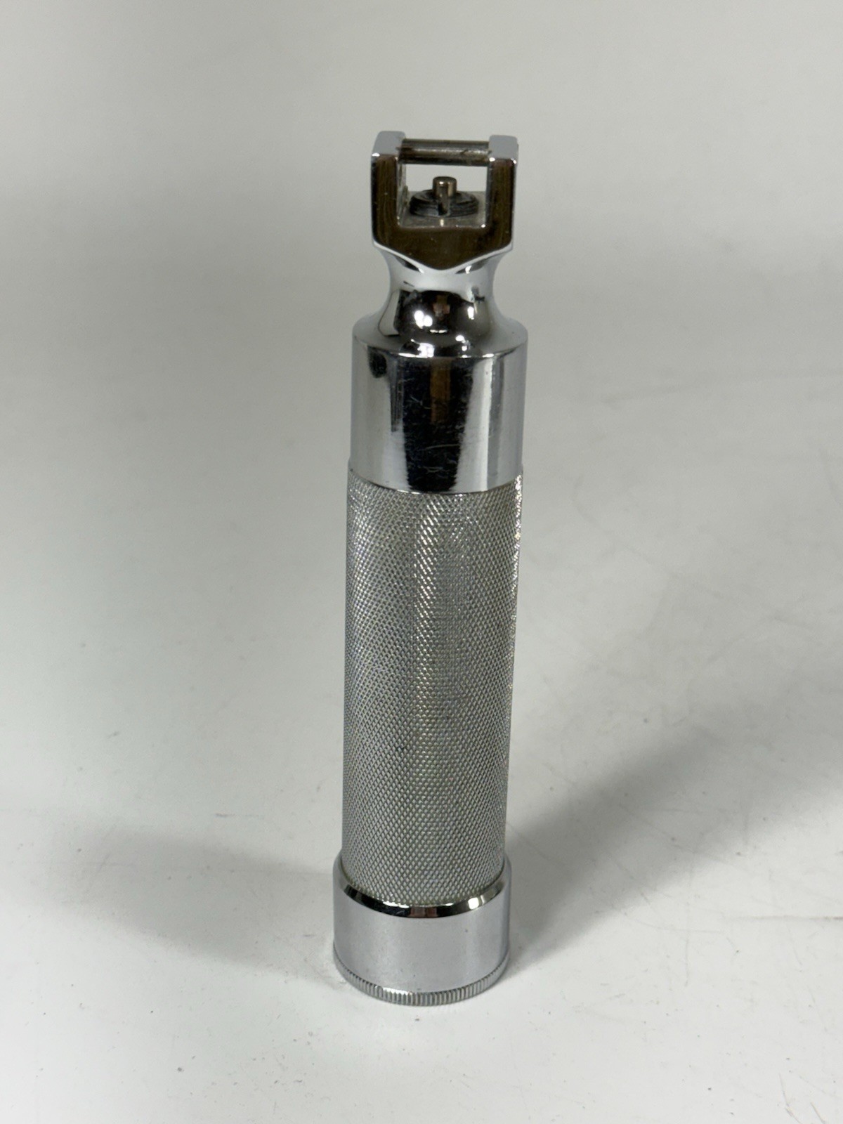 AMS Laryngoscope Set ~ Handle with 2 Blades ( Macintosh 3 & Wis-Hipple )