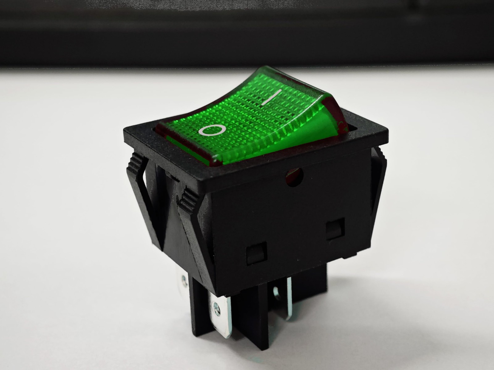 30A 250V KCD4 Rocker Switch DPST 4 Pin Green Lighted 120V Rocker Toggle Switc…