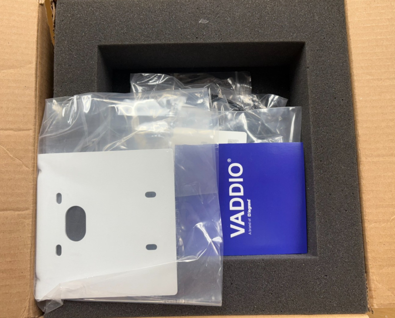 Vaddio EasyIP 20 Camera White 20x Zoom HDMI PoE+ (P/N: 999-30230-000W)