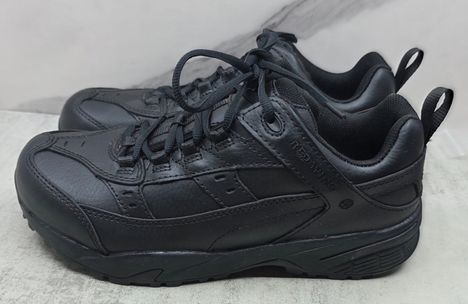 Red Wing Shoes Size 8 E2 Work & Safety Low Top Lace Up Men’s Black Style #6337