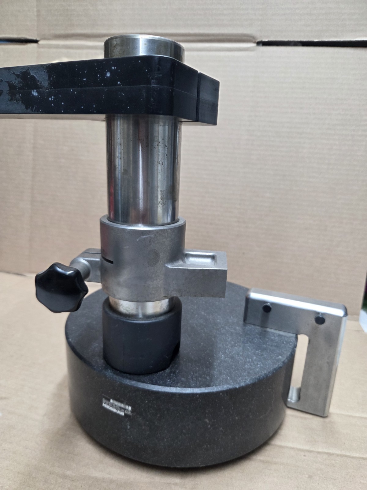 Heidenhain 244 154-01 MS 200 Gauge Stand, ø10in Base, ø3in x 10in Column