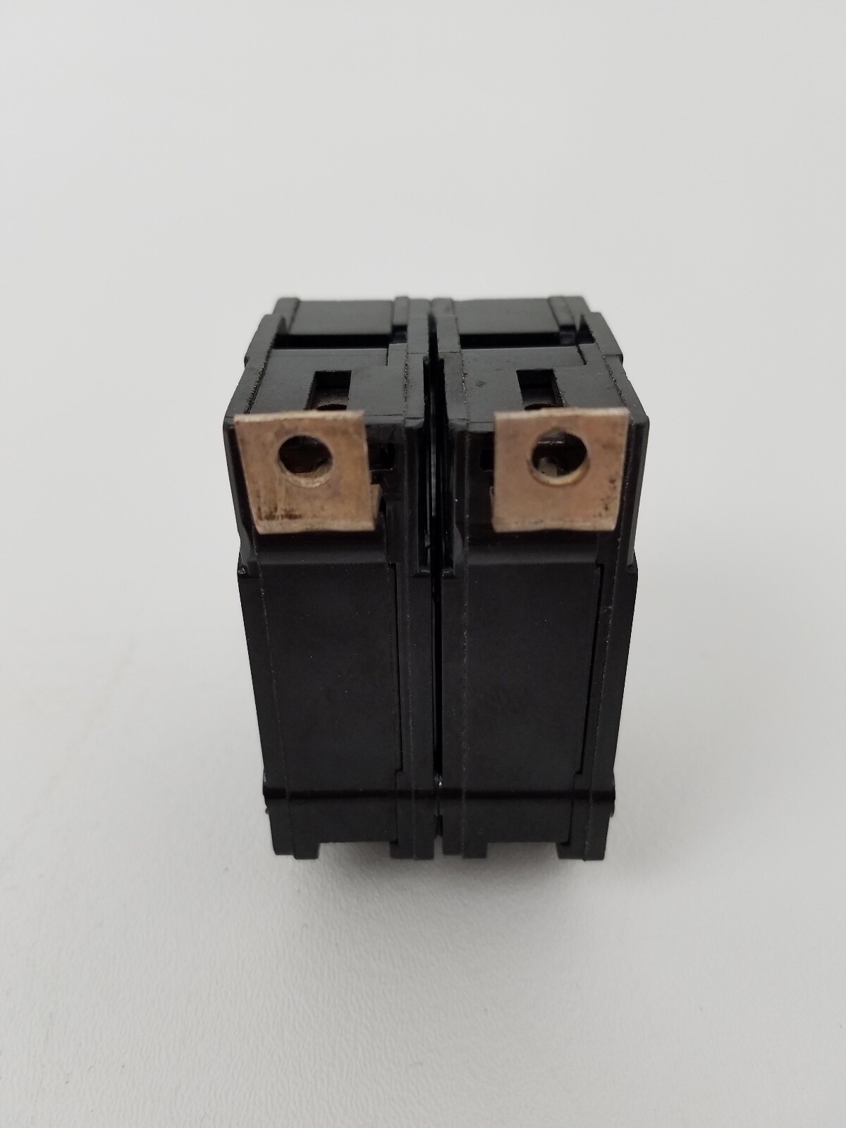 THQB2130 GE 30 Amp Circuit Breaker *NEXT DAY OPTION*