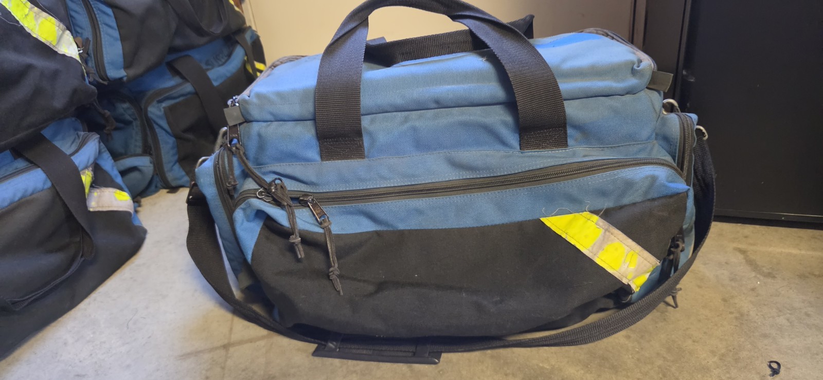 Iron Duck Trauma Bag, Nylon, 23 in L, 17 in W, Blue Ems Bag #4
