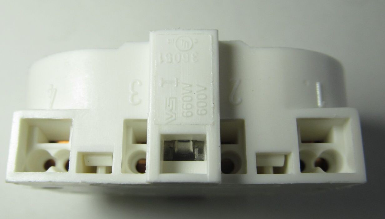 4x VS LIGHTING 2G11 T140 SURFACE MOUNT LAMPHOLDERS CFL SOCKET TC-L 4-PIN 2-HOLE