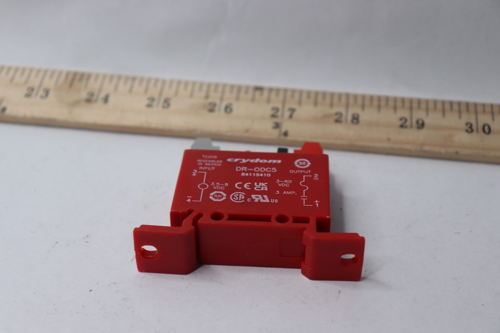 Crydom Output Module Solid State DIN Rail Red 4 to 8V DC 5 to 48V DC