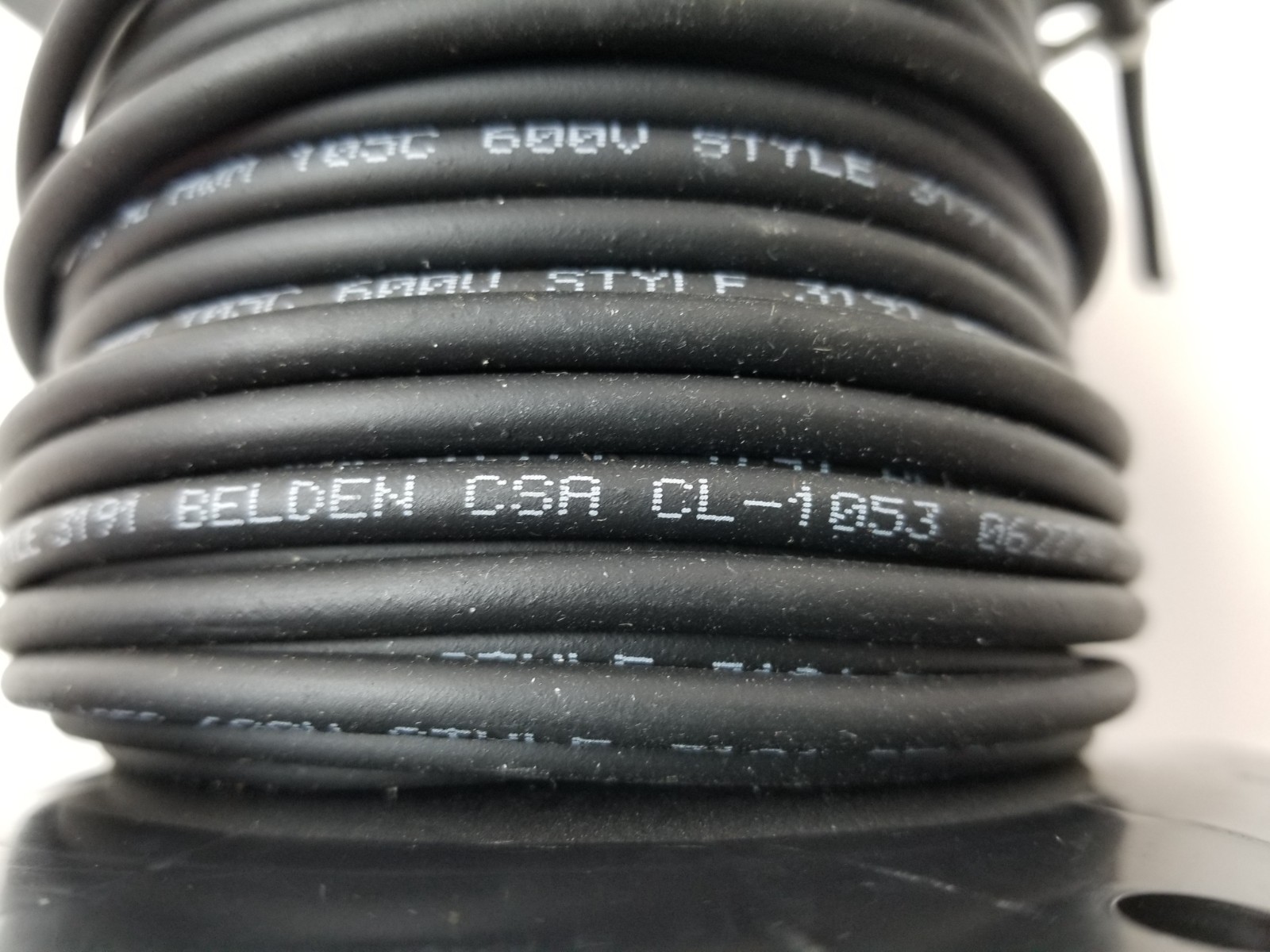100ft Belden 34412 010(BLK) Hook-Up Wire 12AWG CSPE Insulation 600V Black NEW