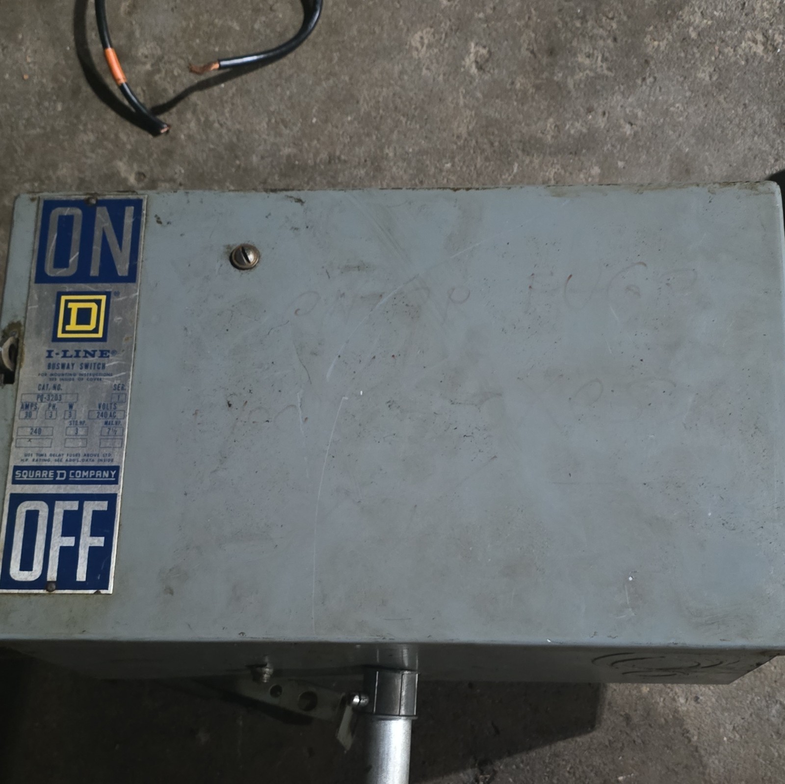 Square D I-LINE Busway Safety Switch P0-3203 Fused 30A 240VAC 3PH 3P