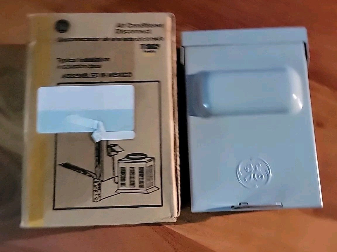 GE Genuine Air Conditioner Disconnect SAF415 TF30RCP 30A Fusible 2 Pole