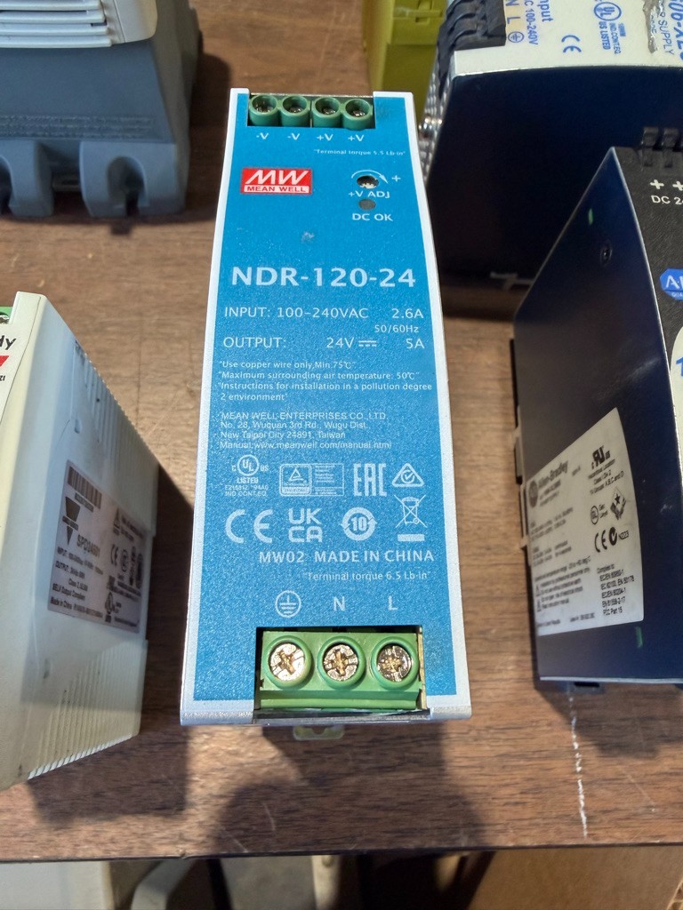 MEAN WELL NDR-120-24 DIN RAIL POWER SUPPLY W157