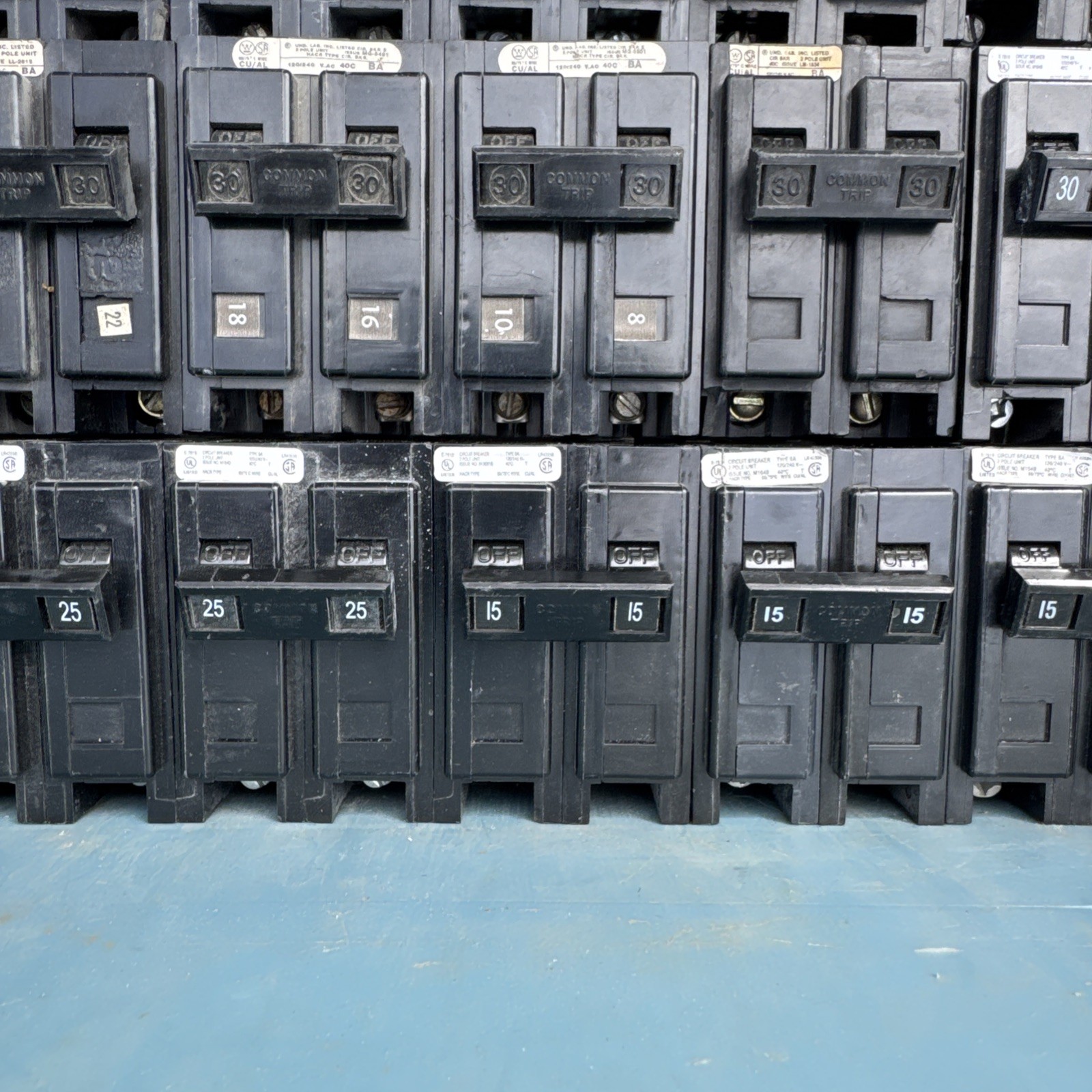 Lot of 27 Eaton Westinghouse Cutler Hammer 2P Circuit Breaker 15A 25A 30A 40A 50