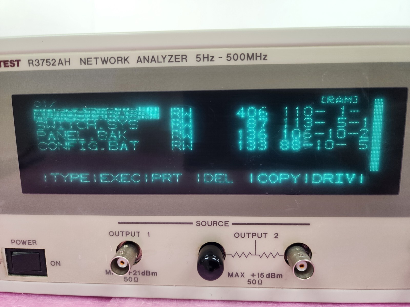 ADVANTEST R3752AH Network Analyzer 5 Hz to 500 MHz, Output 1/2, R, A, B channels