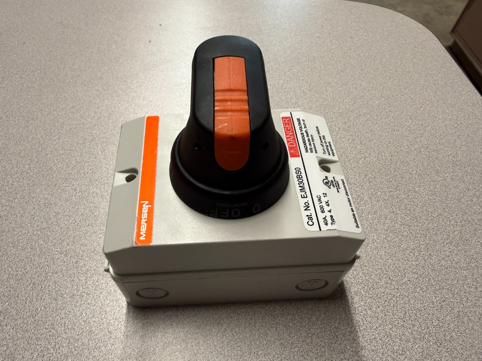 DISCONNECT SWITCH, 40 AMP, 600VAC, MERSEN EJM30BS0