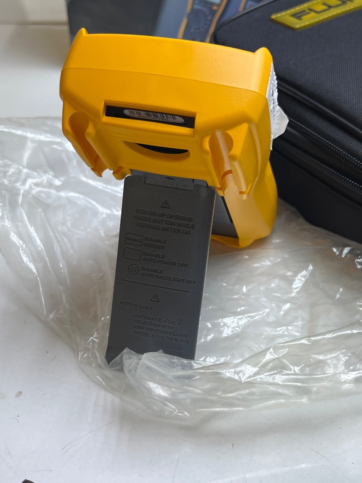 Fluke 116/323 HVAC Multimeter & Clamp Meter Combo Kit