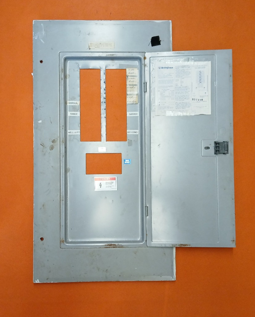 200 Amp Westinghouse Panel Cover 32 Space B201632CG