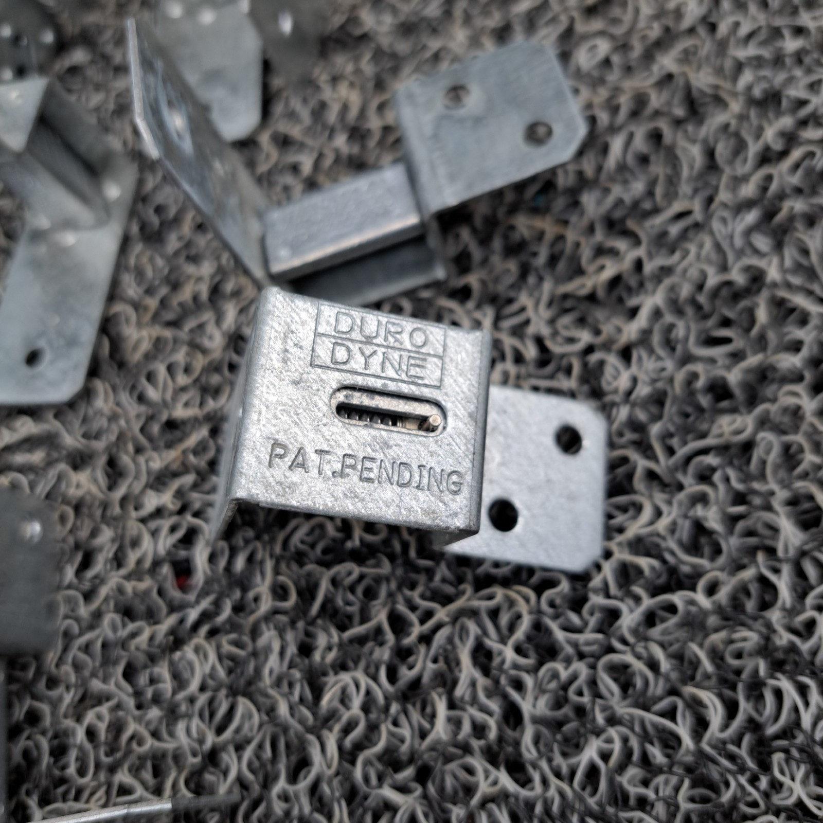 DURO DYNE 31075 Dyna-Tite Cable Locks Model KVFDM