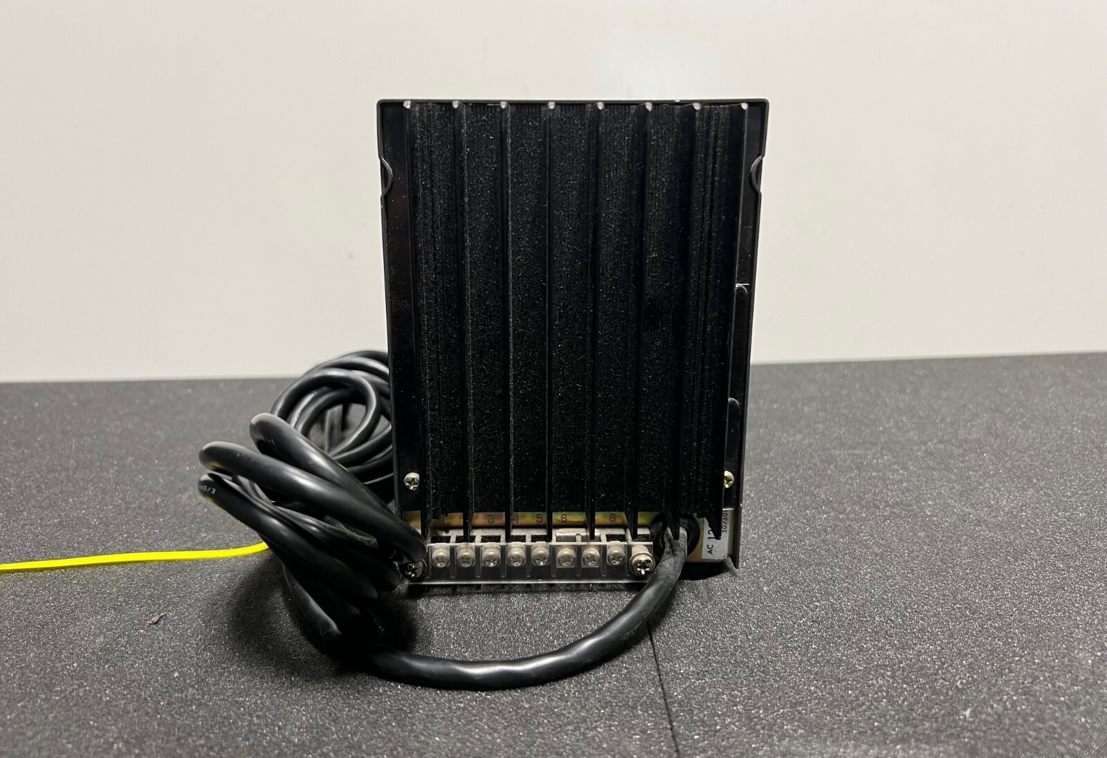 Kikusui PAB32-2A PAB Series Compact Regulated DC Power Supply, 0-32V 0-2A