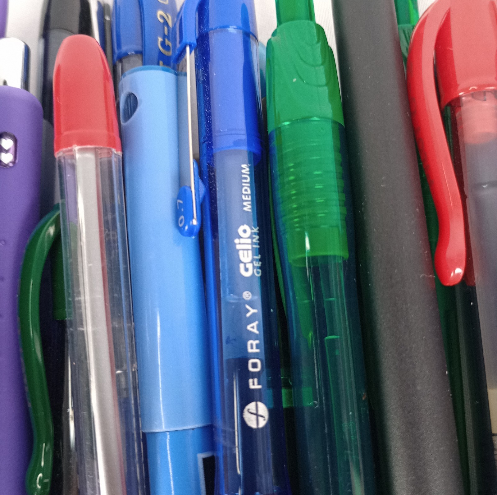 Lot 95 Name Brand Ink Pens Pilot G2 Uni-ball Vision Elite Sharpie S-Gel Tested