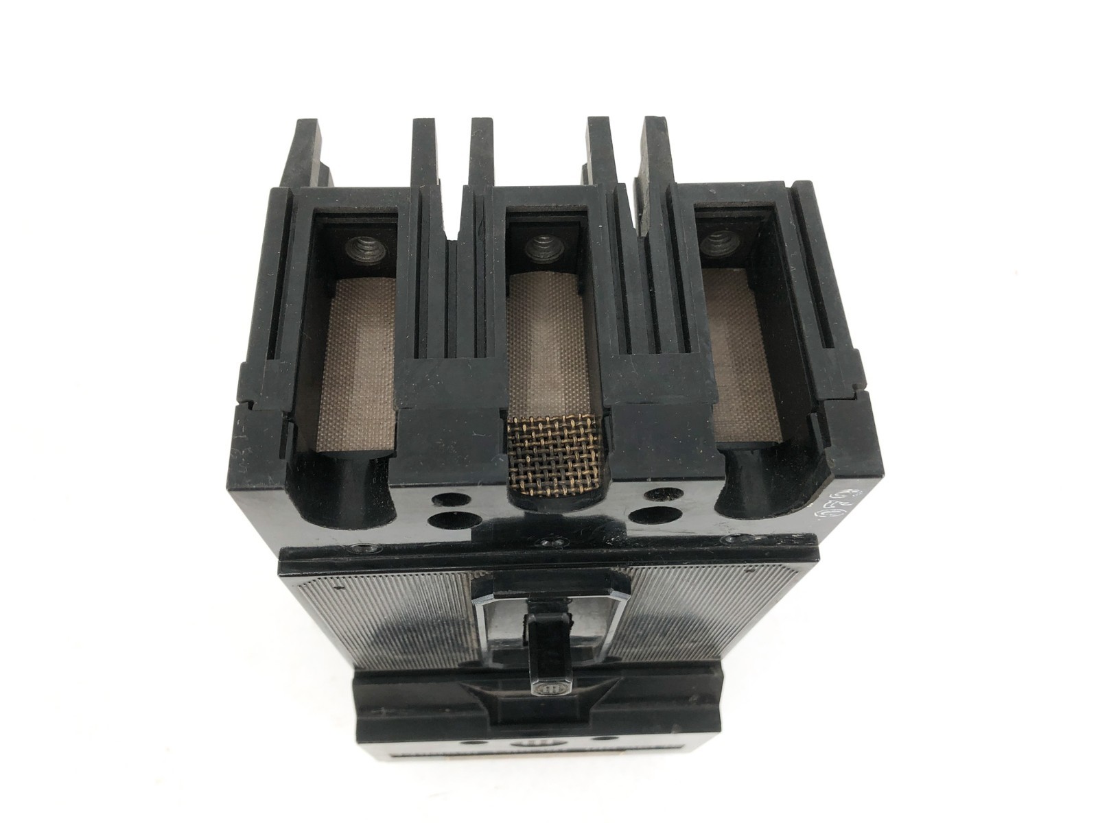New ITE CE3B030 Circuit Breaker 30A 600VAC 3P – No Box
