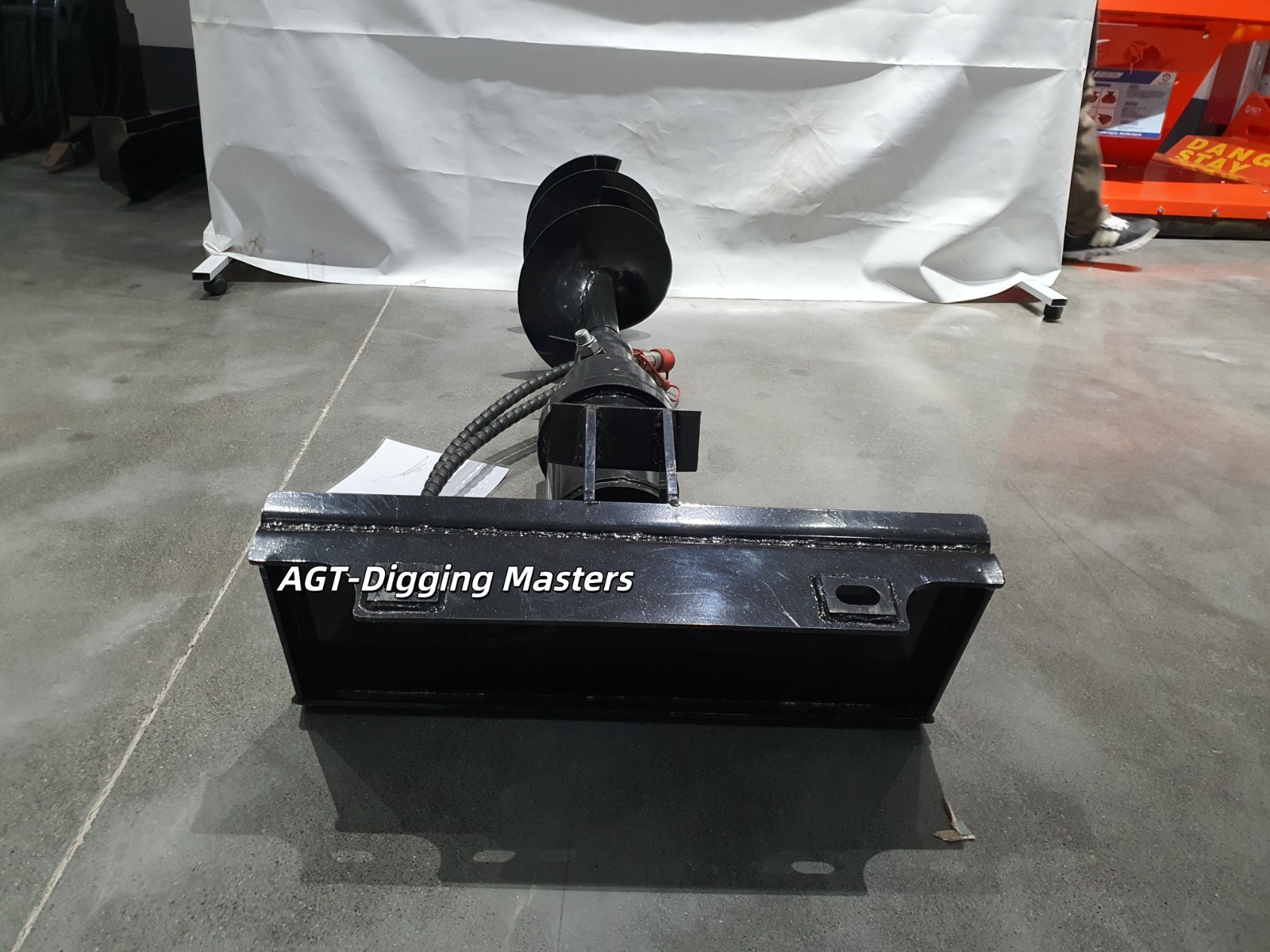 AGT 12″ M-AG Hydraulic Auger Mini Skid Steer Attachment Mini Loader