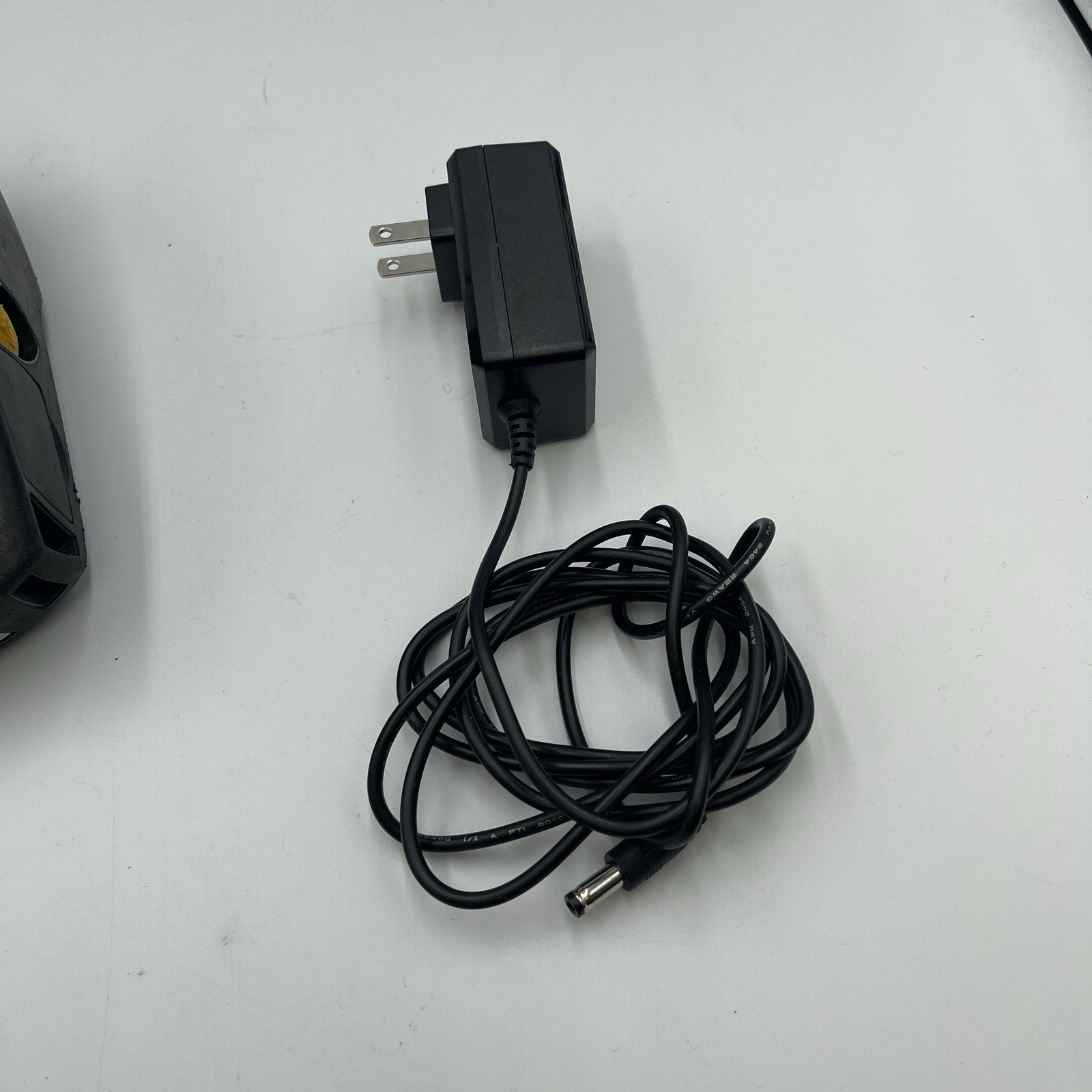 Zebra QLN320 Barcode Printer, WiFi, Bluetooth, Charger, And Battery