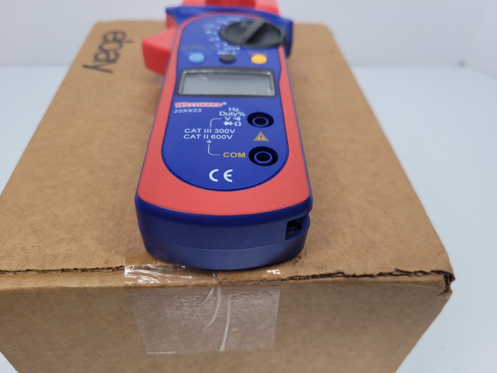 WESTWARD Meter 22xx23 : CAT II 600V/CAT III 300V, Avg, 400 A Max DC Current