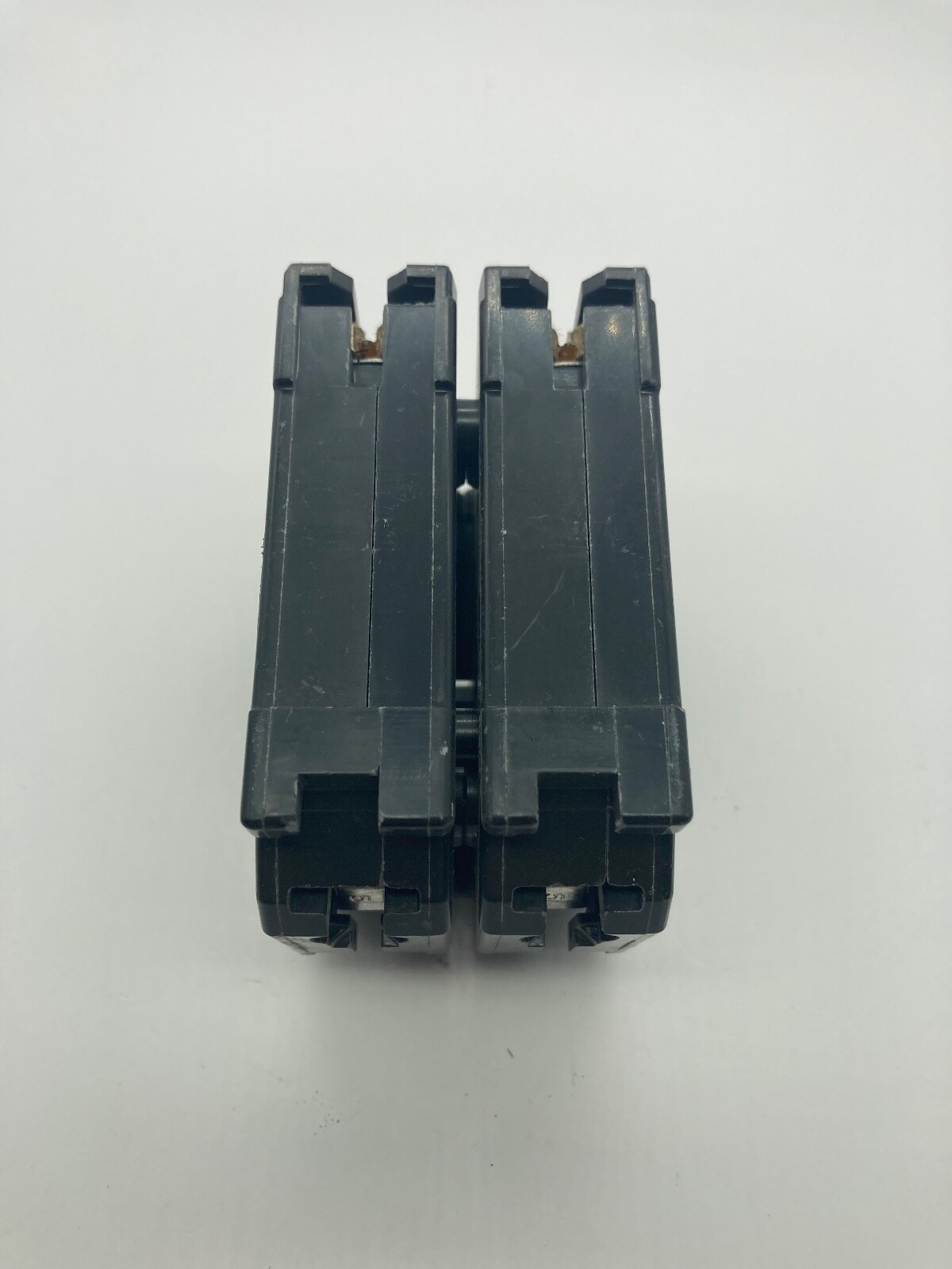 Homeline HOM240 2 Pole 40 Amp 120 240VAC Type HOM Plug In Circuit Breaker No Box