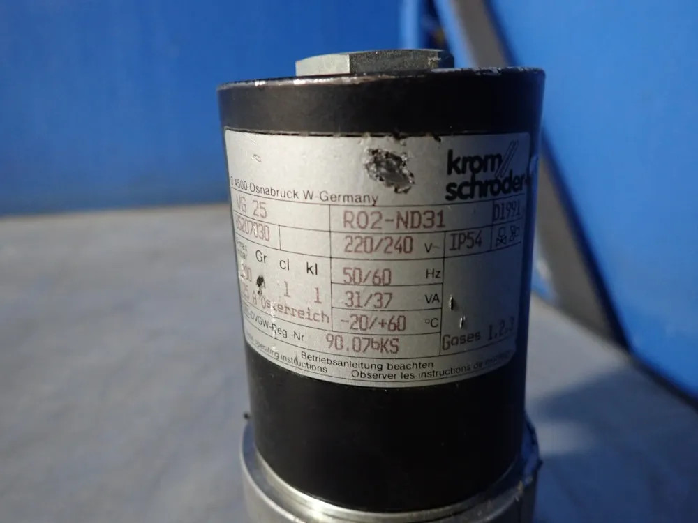 KROMSCHRODER VG25 SOLENOID GAS VALVE 09251530495