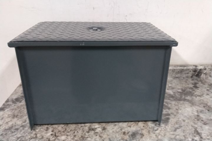 Watts WD-15 2 In Pipe Dia 15 GPM 30 Lb Capacity Grease Interceptor