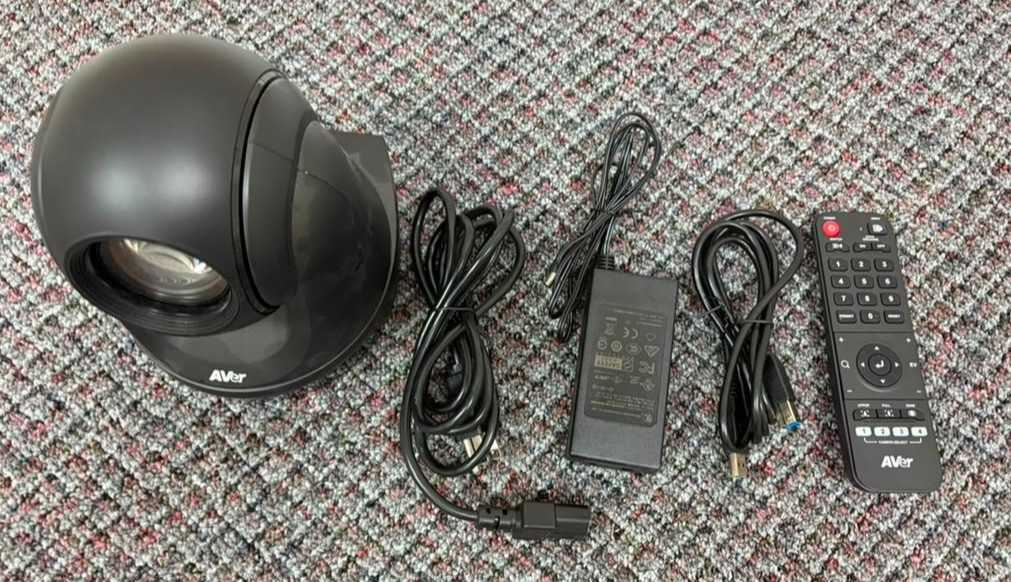Aver DL30 Auto Tracking Distance Learning Camera TESTED, remote included