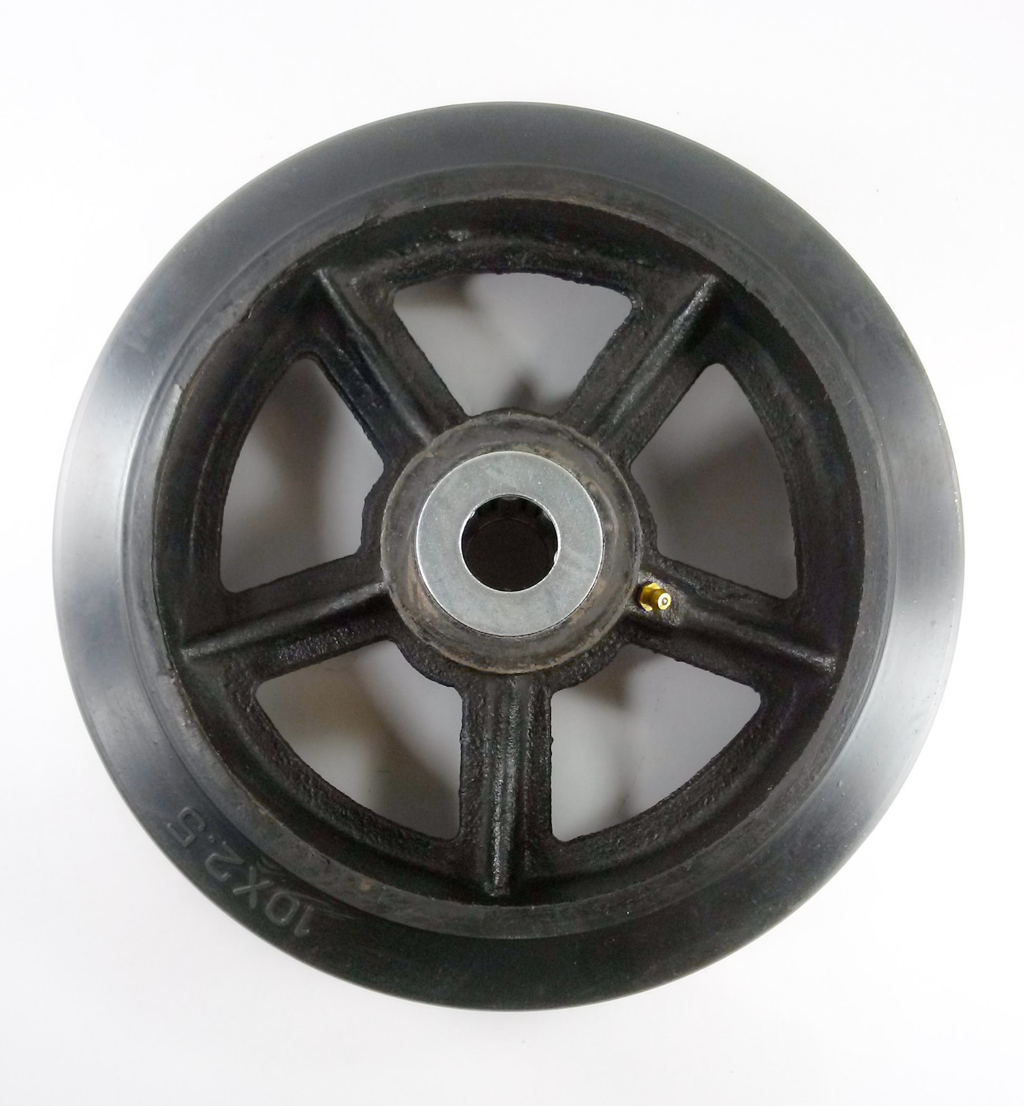 10″ x 2-1/2″ Rubber on Cast Iron Wheel with Bearing – 1 EA