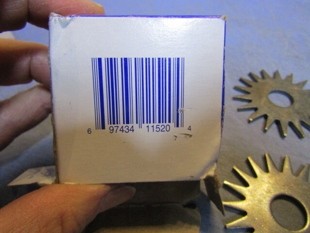 1 Set Desmond No 2 Huntington Cutters Dressers # 2, 11520. NEW in Box